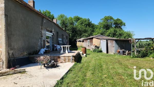 Maison 7 pièces de 182 m² à Villethierry (89140)