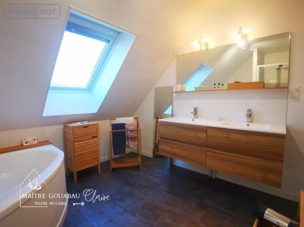 Propriete à vendre à Saint-Berthevin en Mayenne (53940), ref :