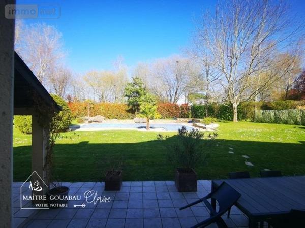 Propriete à vendre à Saint-Berthevin en Mayenne (53940), ref :