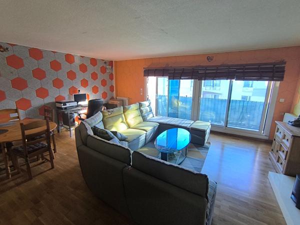 Appartement 4 pièces à vendre à Massy - Secteur Opéra proche Ligne 18