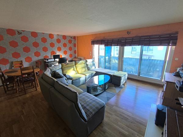 Appartement 4 pièces à vendre à Massy - Secteur Opéra proche Ligne 18