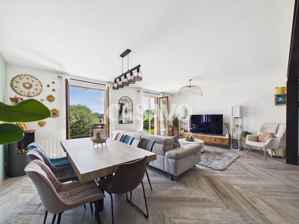 Vente Maison 7 pièces de 130m² - 94490 Ormesson-sur-Marne