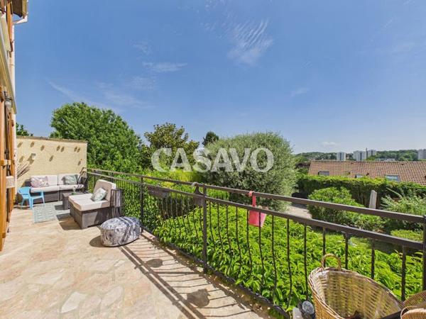 Vente Maison 7 pièces de 130m² - 94490 Ormesson-sur-Marne