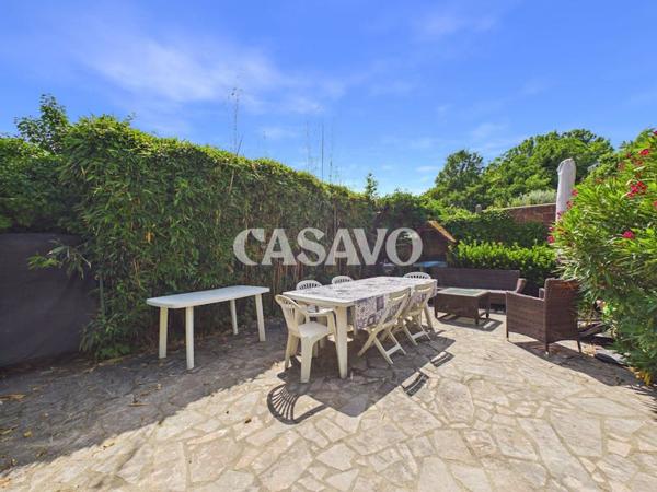 Vente Maison 7 pièces de 130m² - 94490 Ormesson-sur-Marne