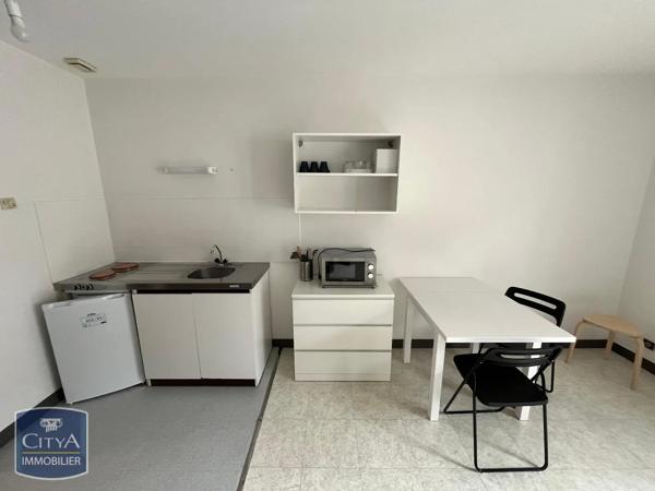 Appartement à louer 1 pièce 25.64m² Poitiers (86000)