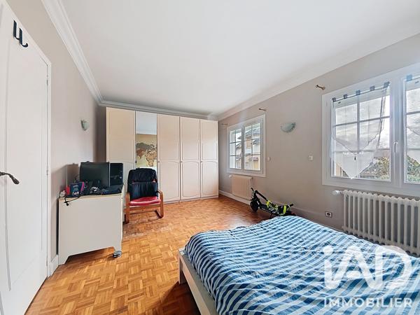 Maison à vendre 8 pièces 190 m² Brie-Comte-Robert