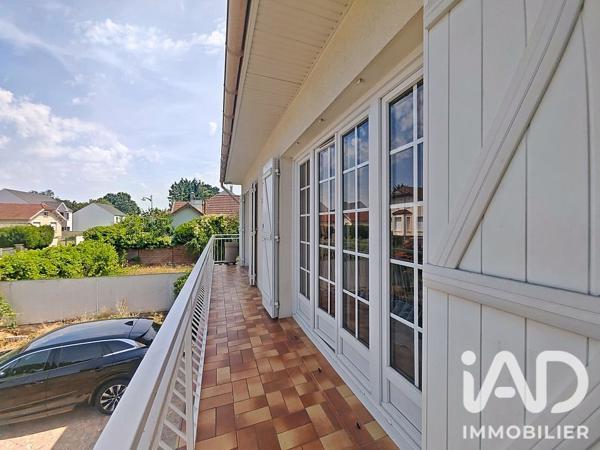 Maison à vendre 8 pièces 190 m² Brie-Comte-Robert
