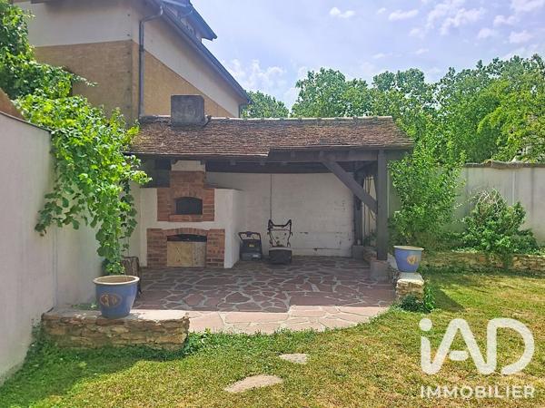Maison à vendre 8 pièces 190 m² Brie-Comte-Robert