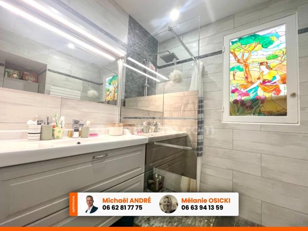 MAISON DE VILLAGE 6 PIÈCES 137M2 AIGUES MORTES (30)