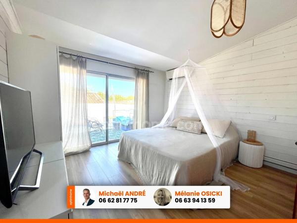 MAISON DE VILLAGE 6 PIÈCES 137M2 AIGUES MORTES (30)