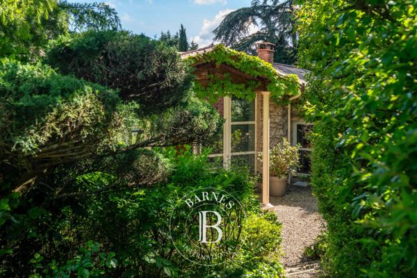 Saint-Cyr-au-Mont-d'Or, Maison 4 Chambres -  220 m² à vendre