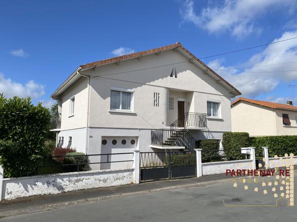 Pavillon sur sous-sol