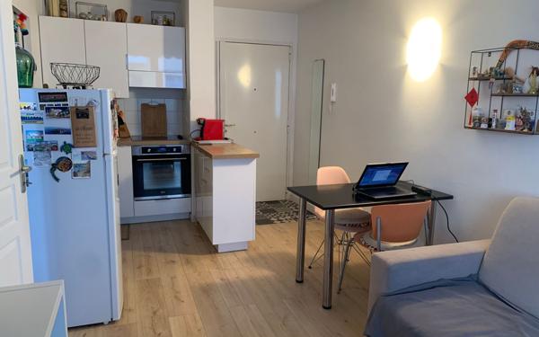 Appartement à louer    2 pièces • 26,84 m2 Nice