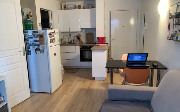 Appartement à louer    2 pièces • 26,84 m2 Nice