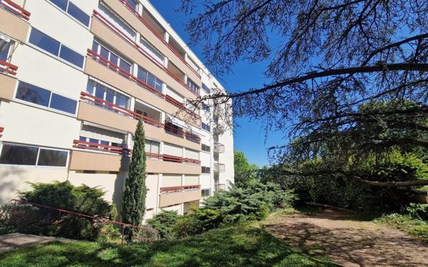 Appartement à vendre    4 pièces • 88 m2 Caluire-et-Cuire