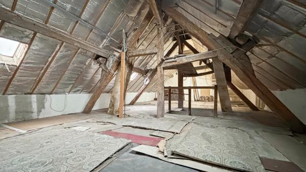 Étampes (91150) À VENDRE : Maison 97 m², centre ville, à rénover (possibilité 120 m²)