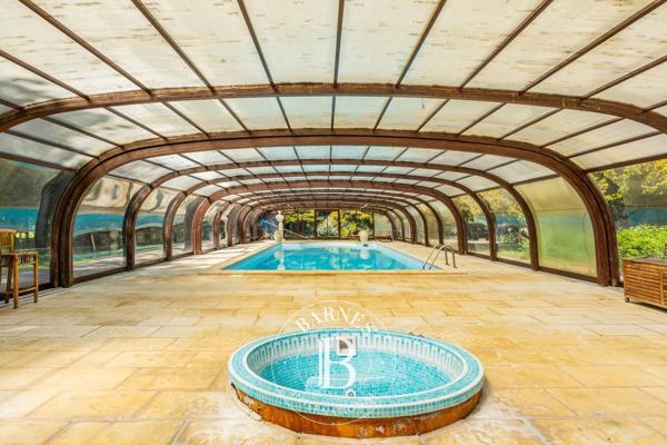 Anet, Propriété  360 m² à vendre