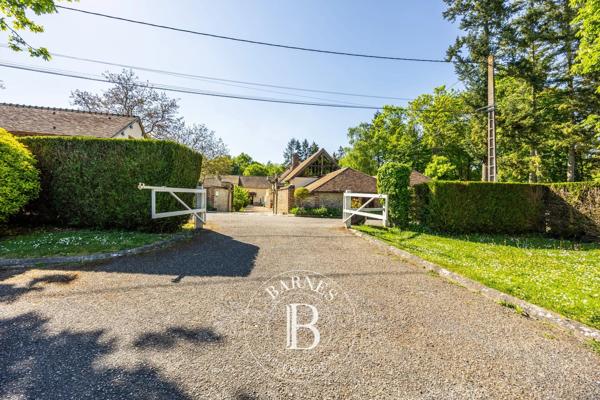 Anet, Propriété  360 m² à vendre