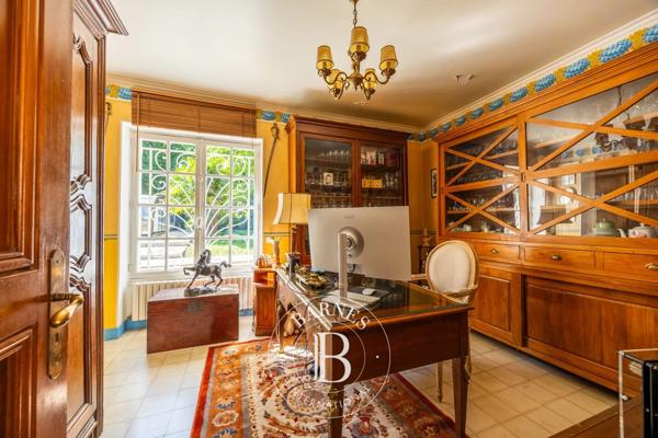 Anet, Propriété  360 m² à vendre