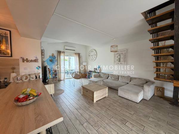 Maison
                                                                                                                                                                                                                                                                                                                        4 pièce(s)                                                                                                                                                                                                          3 chambre(s)                                                                                                                                                                                                          95  m²