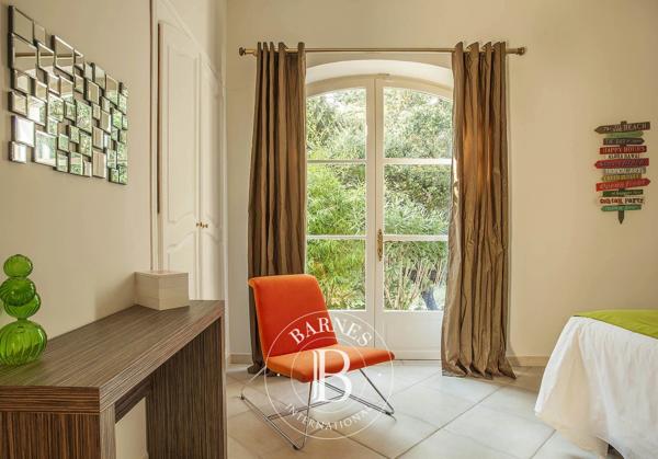 Flayosc, Bastide 5 Chambres -  350 m² à vendre