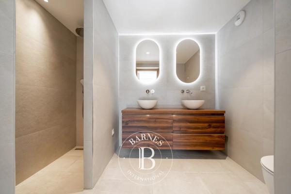 Saint-Raphaël, Villa 4 Chambres -  212 m² à vendre
