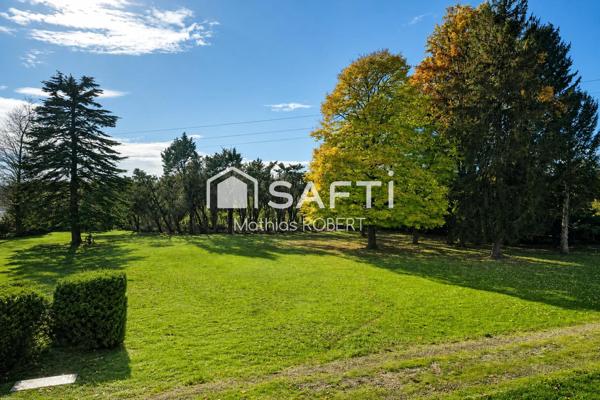 Maison familiale avec parc arboré