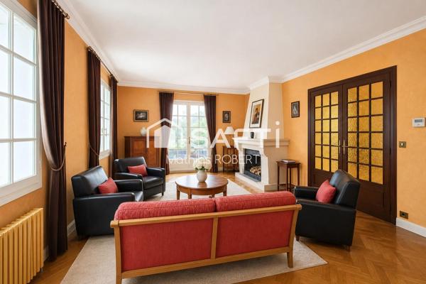 Maison familiale avec parc arboré