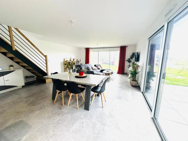 Maison neuve avec vue -  6 pièces à La Mézière