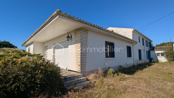 Corps de ferme de 232 m²