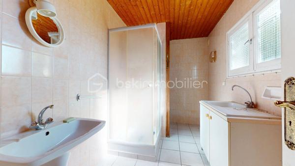 Corps de ferme de 232 m²