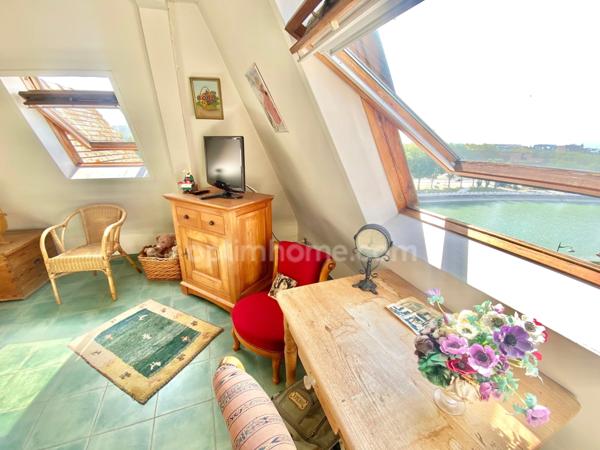 Bel Appartement T1meublé, lumineux avec vue dégagée sur la Touques - Cave - Ascenseur - Dernier étage -