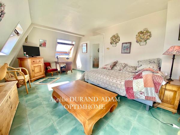 Bel Appartement T1meublé, lumineux avec vue dégagée sur la Touques - Cave - Ascenseur - Dernier étage -