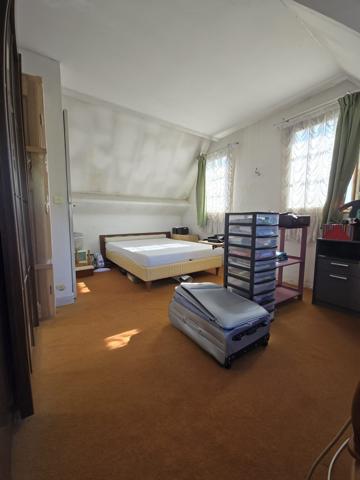 À vendre - Maison individuelle, 5 pièces située à Brunoy (91800)