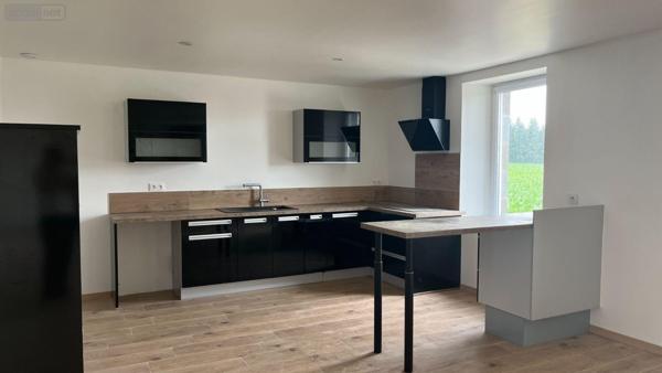 Maison à louer à Carentoir dans le Morbihan (56910), ref : 009/1341