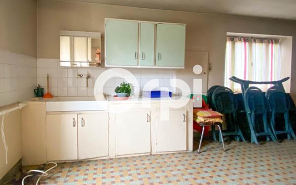 Maison à vendre    4 pièces •  Mouliherne