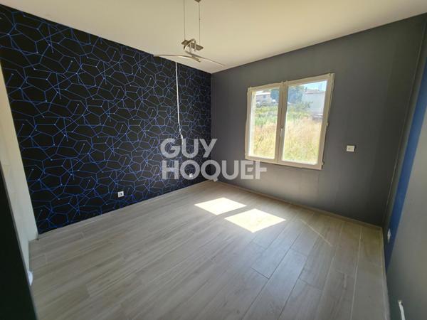 Grande maison familiale de plain-pied avec terrasse et terrain de 3000 m² à Saint-Barthélemy-Lestra