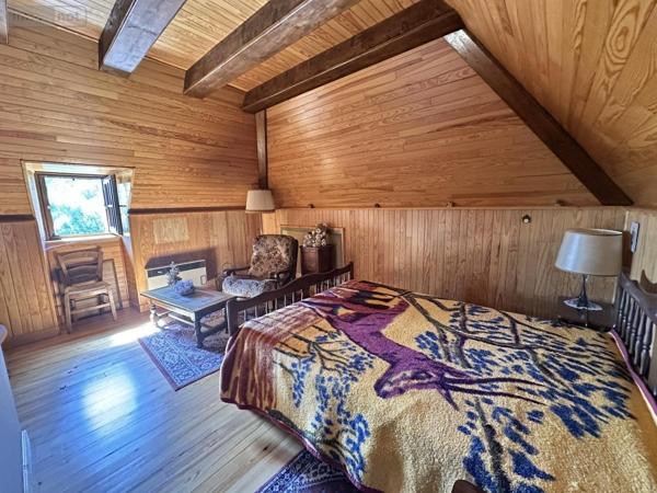 Maison à vendre à Neuvéglise-sur-Truyère dans le Cantal (15260), ref : 15046-53