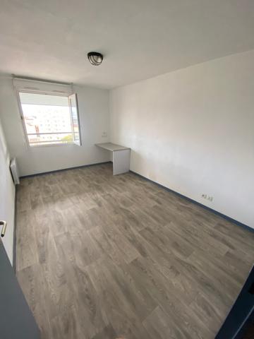 Studio proximité FAC de droit et gare