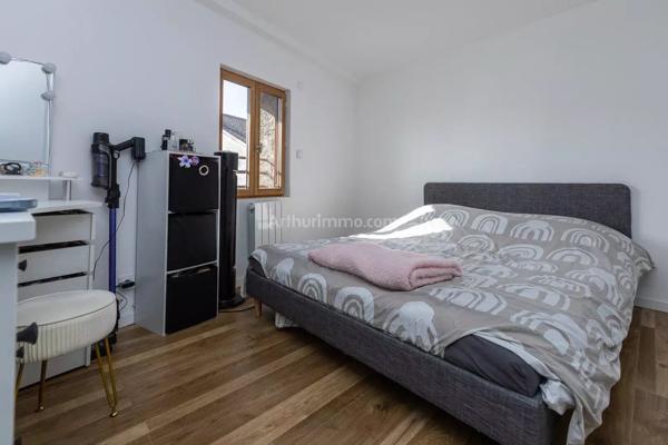 Vente Immeuble 7 pièces 140 m2 à Belley