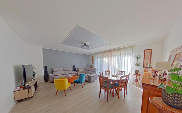 Maison à vendre    5 pièces • 105,11 m2 Domont