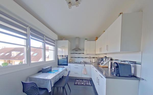 Maison à vendre    5 pièces • 105,11 m2 Domont