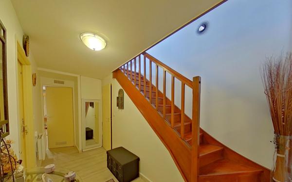 Maison à vendre    5 pièces • 105,11 m2 Domont