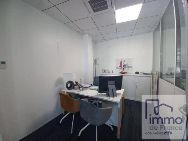 Local Place de L'Europe