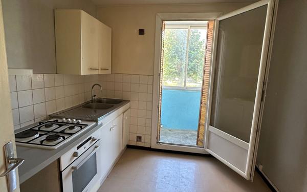 Appartement à vendre    3 pièces • 54 m2 Saint-Égrève