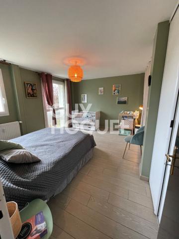 Appartement F4 dans résidence au calme secteur polyclinique