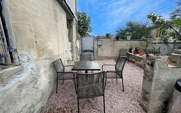 Maison à vendre    5 pièces •  Salsigne