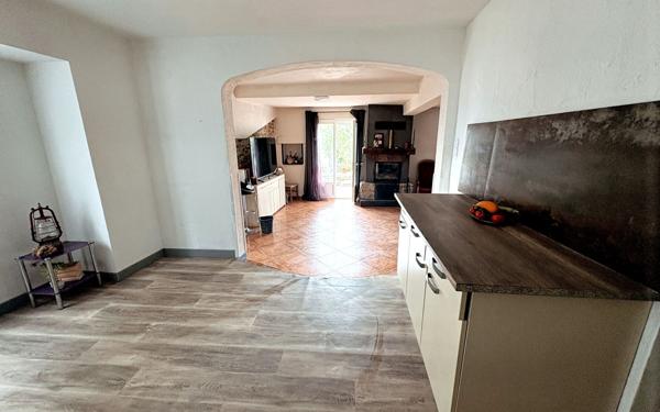 Maison à vendre    5 pièces •  Salsigne