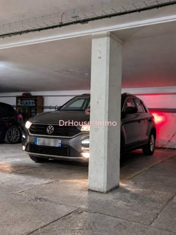 Parking / Box à vendre de 12 m²