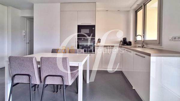 Vente Appartement64 m² - 3 Pièces - SAINT CLOUD (92210)